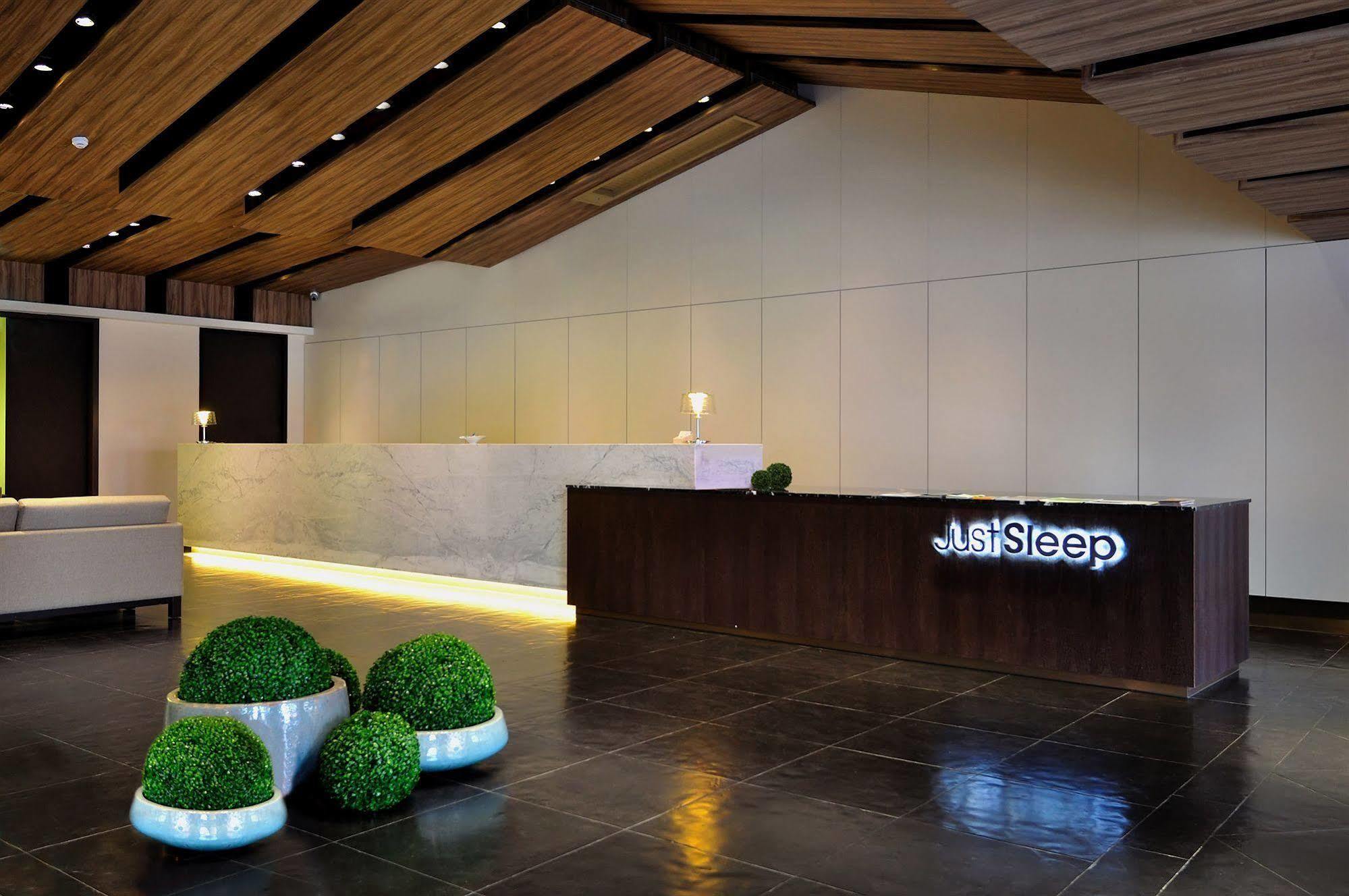 Hotel Just Sleep Hualien Zhongzheng Exterior foto