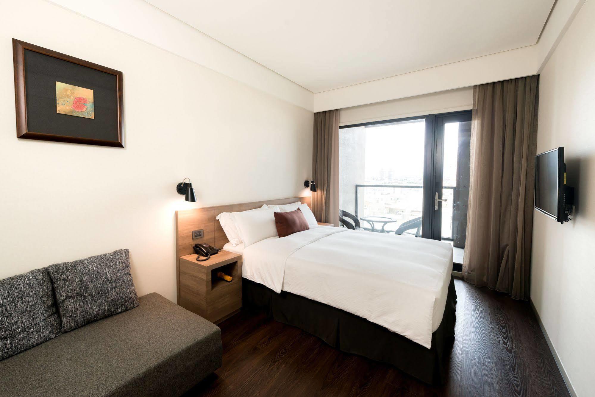 Hotel Just Sleep Hualien Zhongzheng Exterior foto